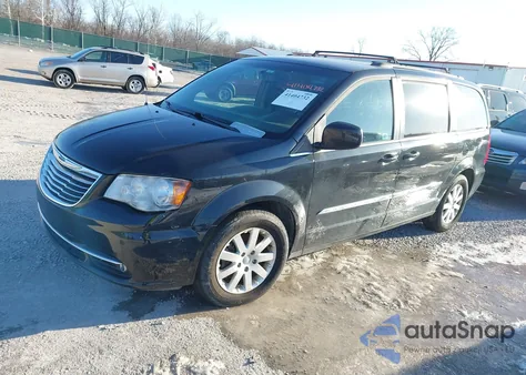 2016 Chrysler Town & Country Touring из США, поврежденный, VIN 2C4RC1BG5GR295790